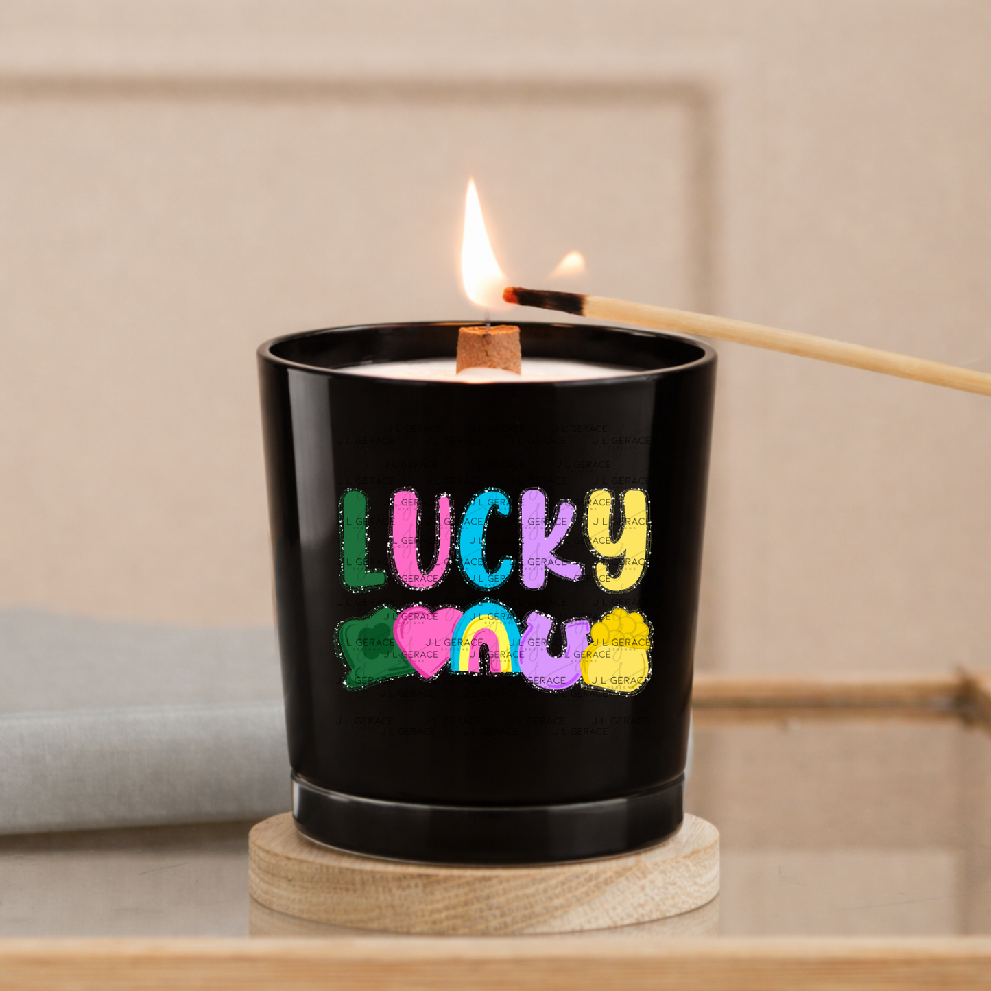 Lucky with charms - String Glitter Outline PNG