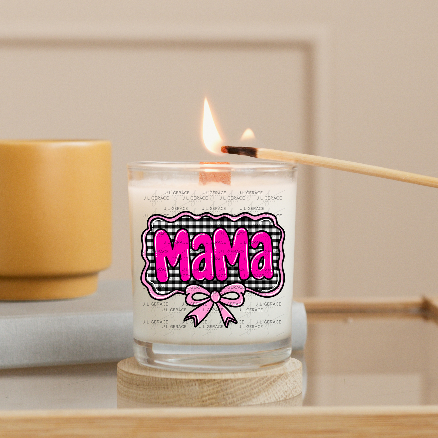 Mama PNG – Hot Pink Glossy Lettering with Gingham Background & Bow