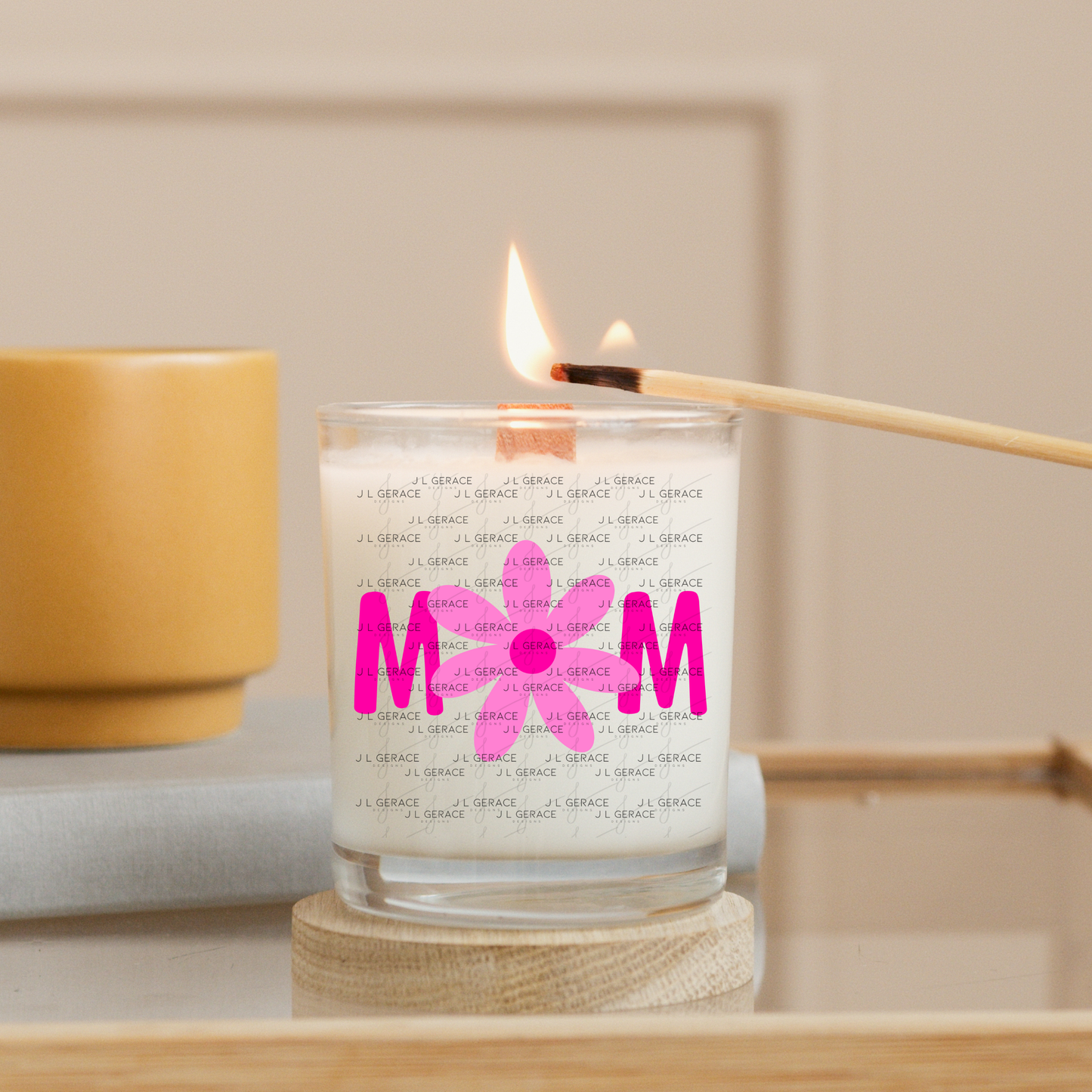 Mom Daisy Floral Pink Gradient PNG Design