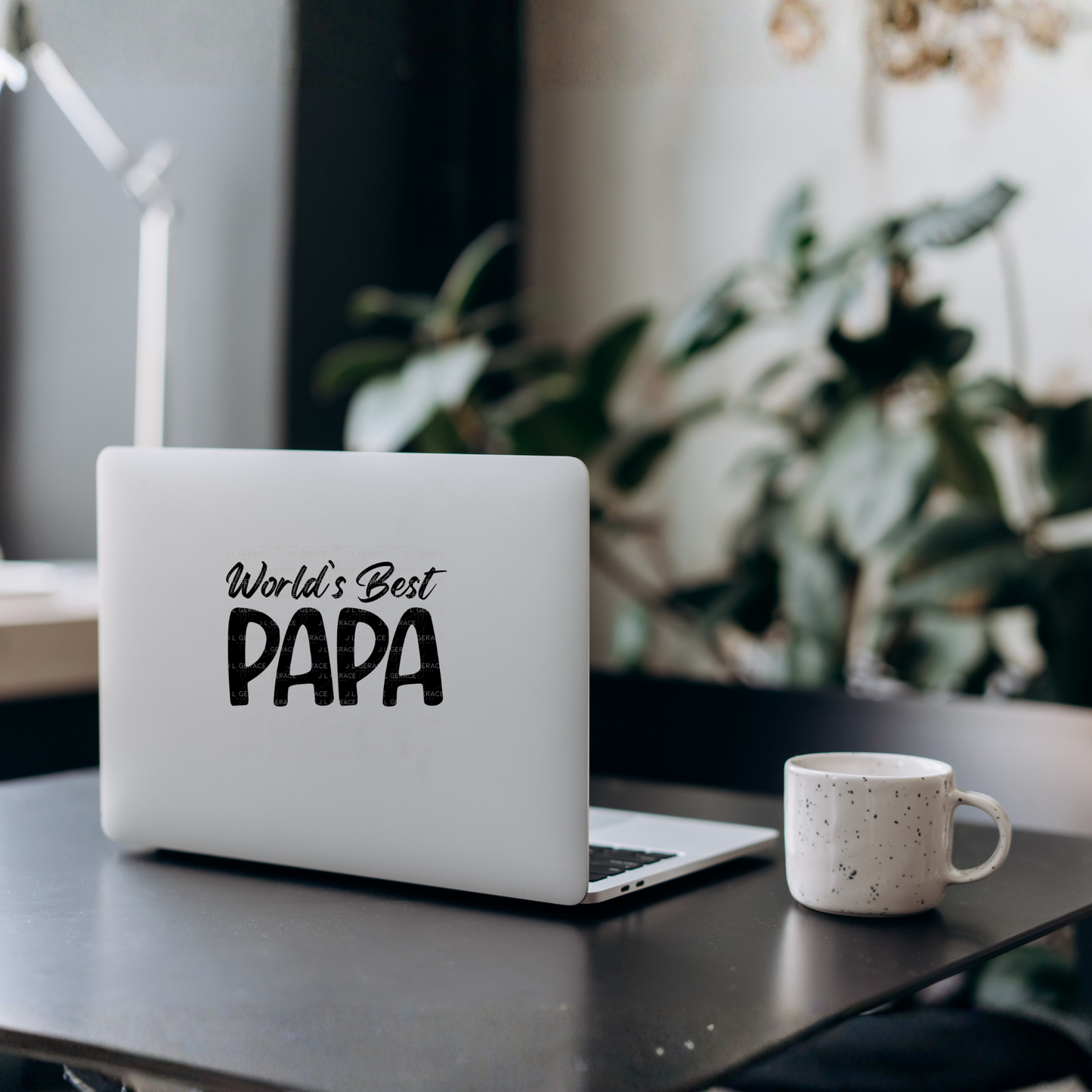 World’s Best Papa PNG – Black Minimalist Typography Design