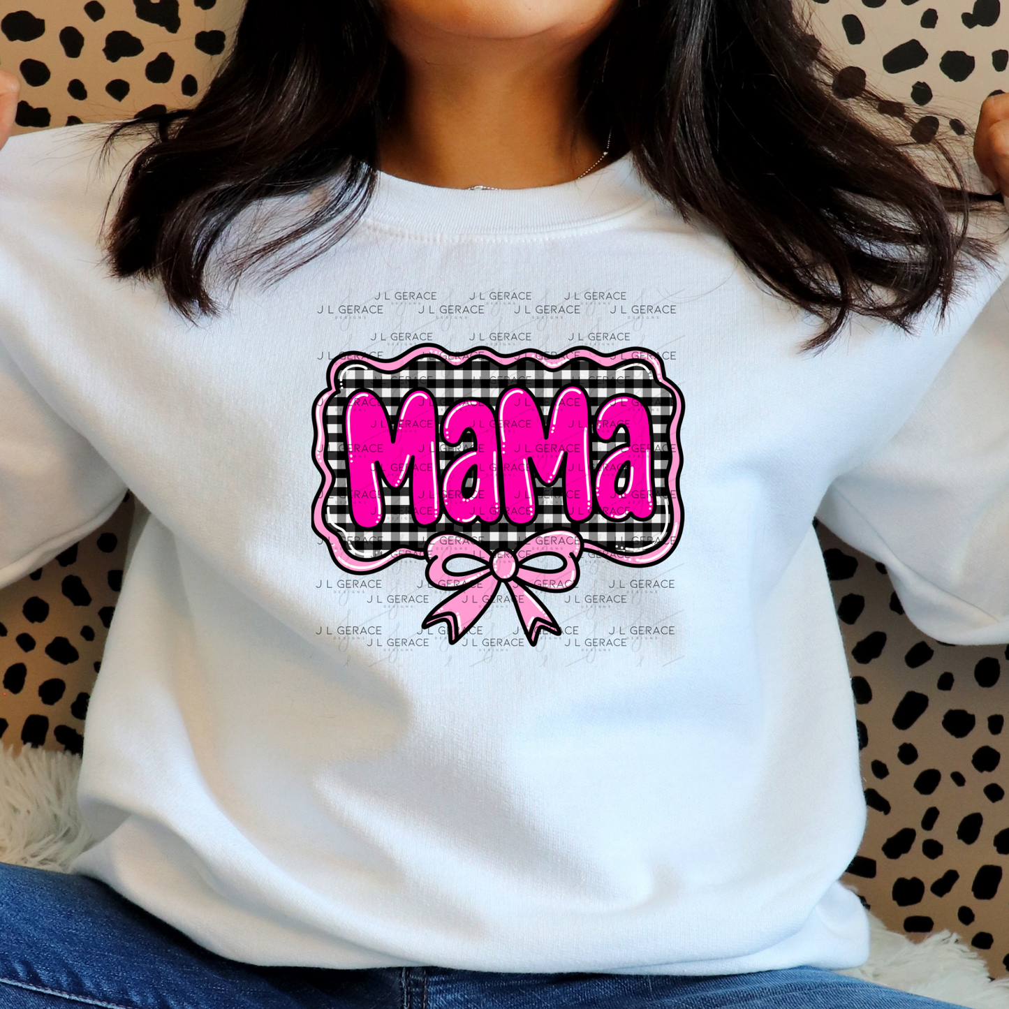 Mama PNG – Hot Pink Glossy Lettering with Gingham Background & Bow