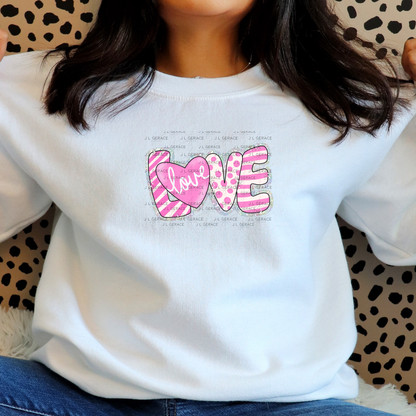 Glitter Outline Love Word PNG with Heart – Pink Mixed Pattern Design