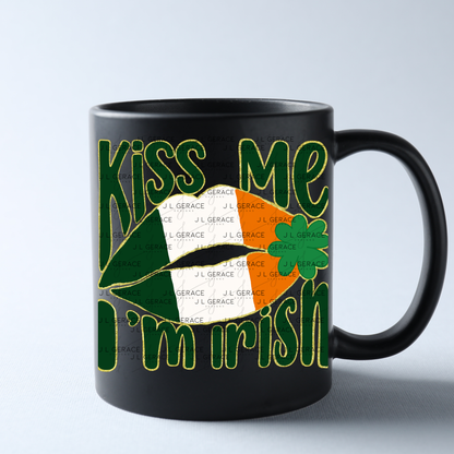 Kiss Me I’m Irish PNG Gold Glitter Outline Irish Flag Lips Digital Download