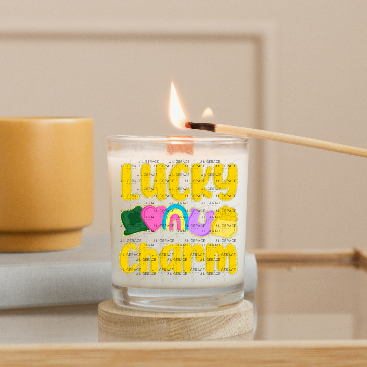 Lucky Charm St Patrick PNG – Shamrock Heart Rainbow Horseshoe Pot of Gold Glitter Outline Design