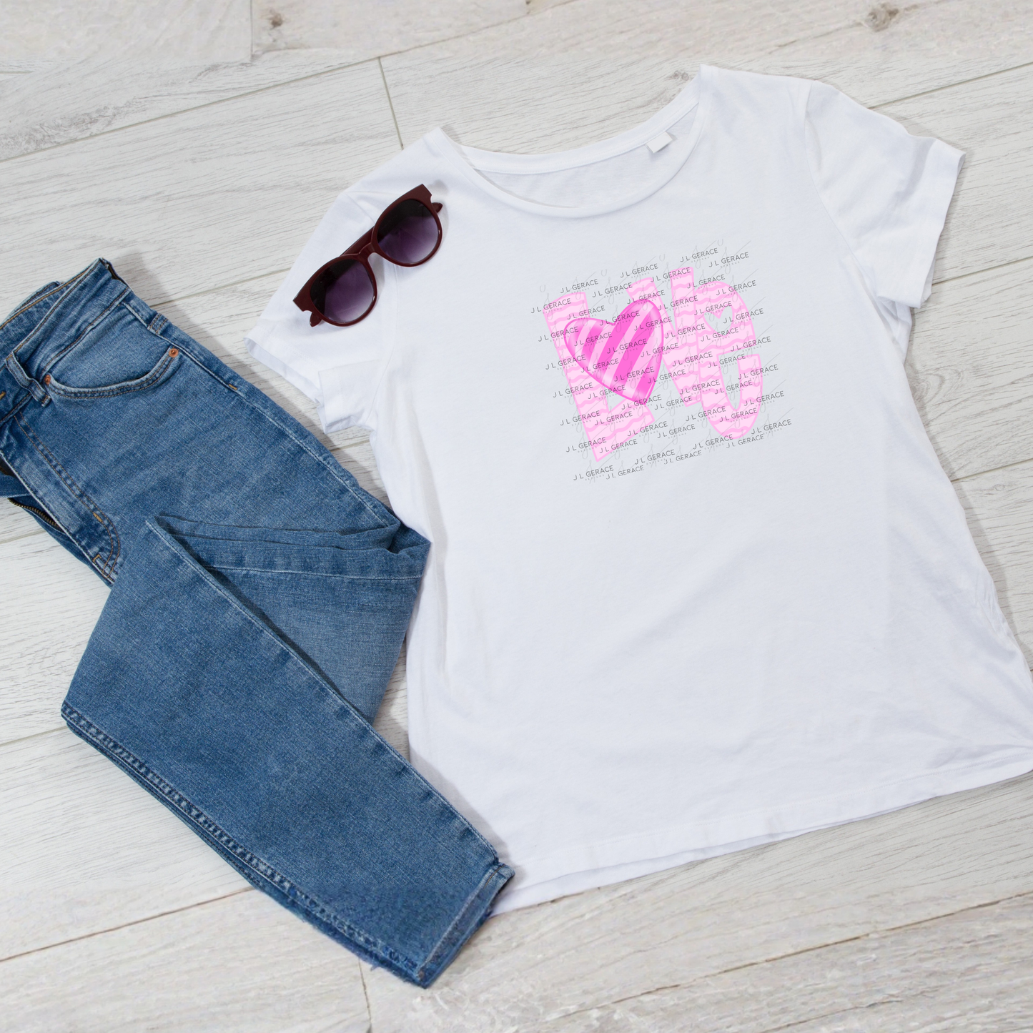 Love Wavy Letter PNG – Pink Valentine Craft Design